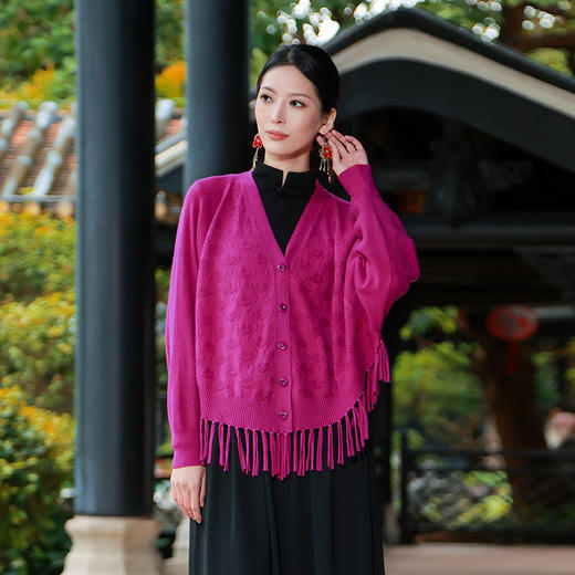 【爆款新品】花枝迎雀毛织流苏外套 | 四个花色 | 现货加急发 商品图1