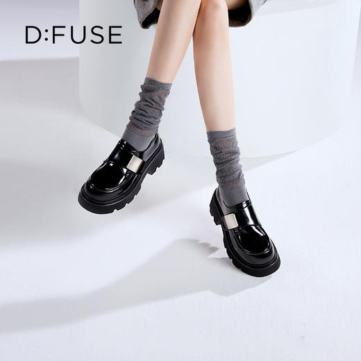 D:FUSE迪芙斯秋季新款质感牛皮魔术贴百搭乐福鞋轻便厚底增高鞋DF43112363 商品图2