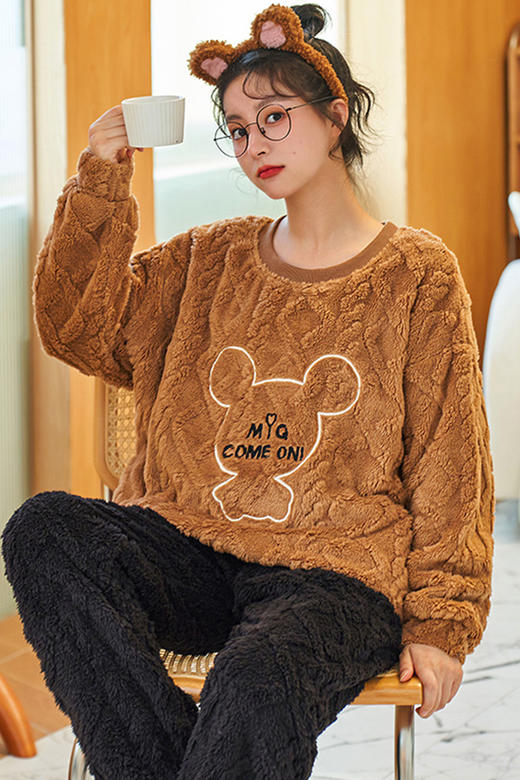 法黛琪冬季法兰绒女款卡通套头套装 55613A 商品图0