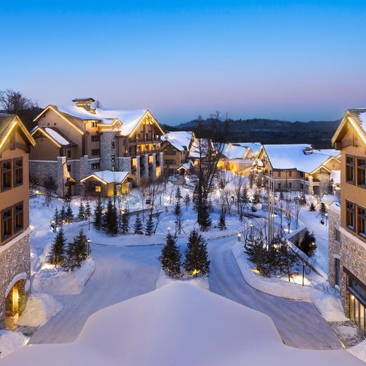 雪季大促！2晚/3晚【长白山柏悦酒店】滑雪酒店高奢享受！入住即享专车接送机，含正餐/漂流/儿童滑雪半日营、2大1小度假区滑雪权益，打卡汉拿山温泉、水乐园，嗨玩冬季长白！ 商品图11