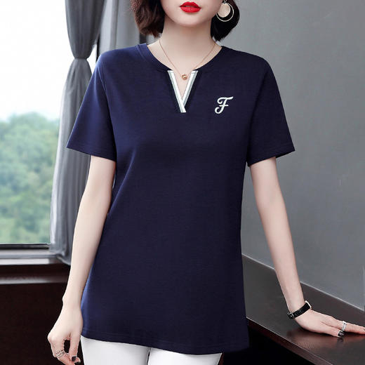大码v领上衣女胖mm遮肚中长款短袖t恤2025新款宽松显瘦打底衫韩版 商品图1