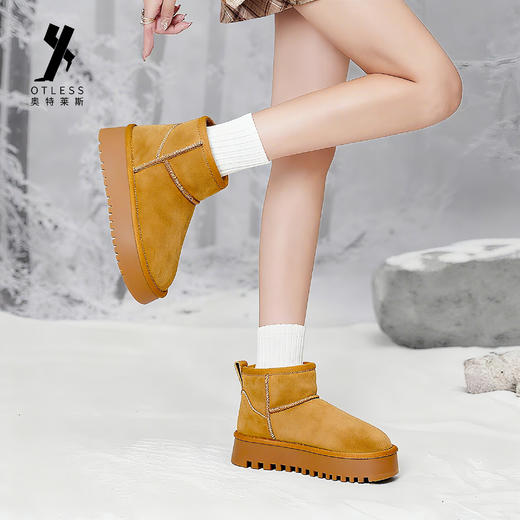 奥特莱斯 增高舒适 复古时尚休闲鞋 简约百搭 经典雪地靴 保暖舒适 防滑鞋底 商品图8
