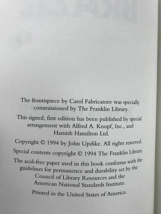 签名首版！厄普代克《巴西》 富兰克林图书馆豪华仿皮本 商品图4