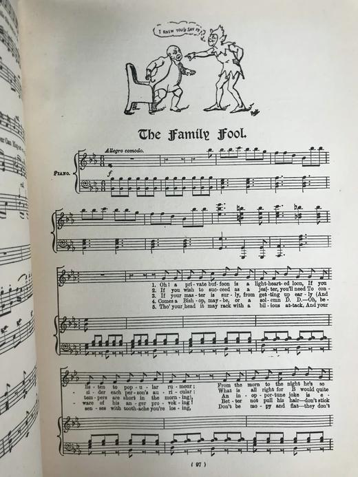 约19世纪末 吉尔伯特与苏利文《萨伏依之歌》乐谱 配插图 漆布精装16开 商品图7