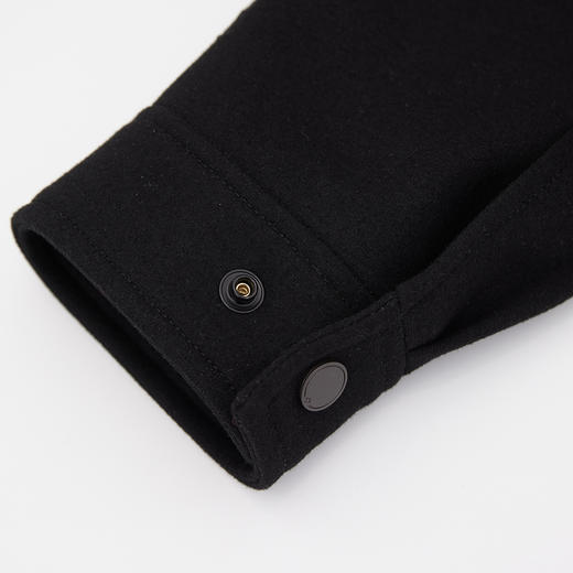 【新品上新】HX 冬季短款翻领羽绒服90鸭绒Y100540012101 商品图6