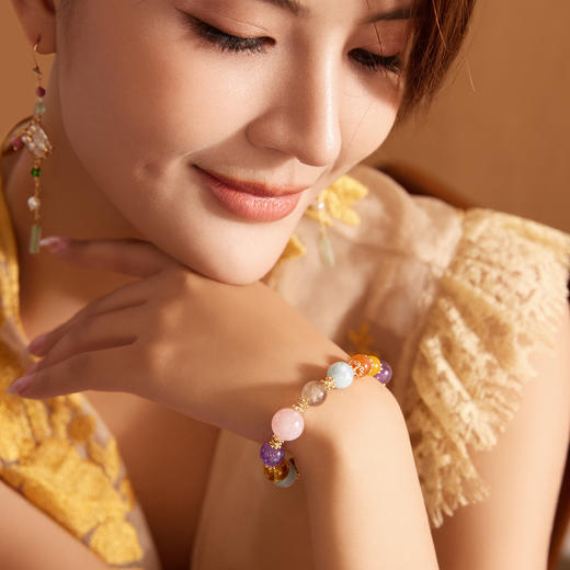 Manreya玛芮雅“锦瑞财禄”水晶天然石手串|铜镀金 黄水晶，紫水晶，马粉，海蓝宝，南红 商品图3