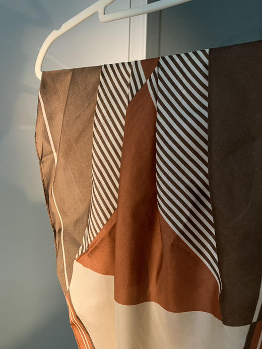 桑蚕丝大方巾 商品图1