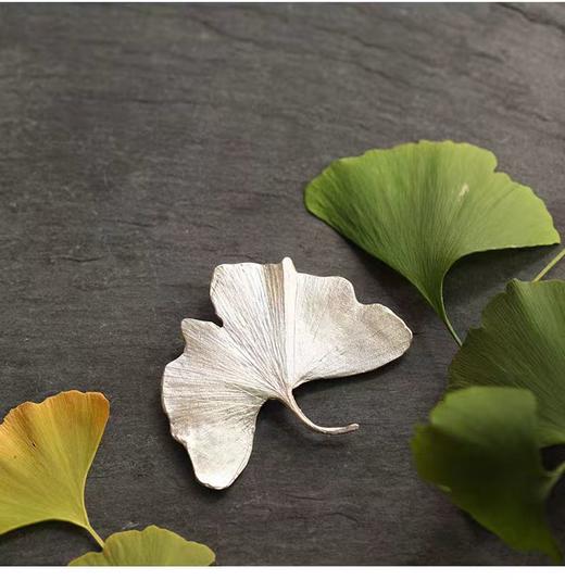 【Michael Michaud】银杏叶镀银胸针 商品图1