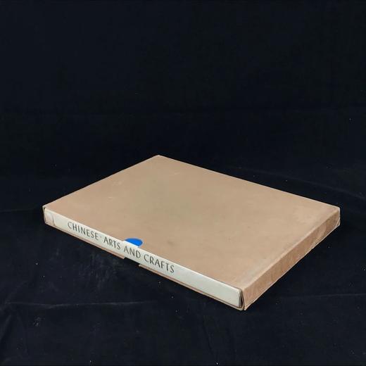 中国艺术品与手工艺品 222幅插图 精装8开带书匣 商品图2