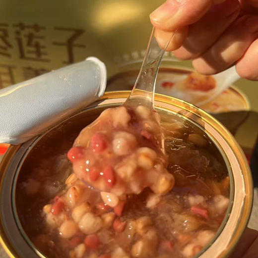 【好想你上新】木瓜椰奶燕麦羮/红枣莲子银耳羹 配料干净又营养，无论是忙碌早餐、午后加餐，还是养生时刻，开碗即享，为你的日常注入满满元气。开盖即食，也可加热 商品图1