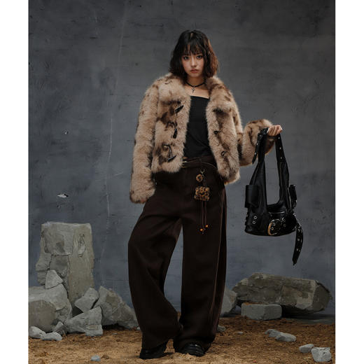 牛角扣大翻领豹纹外套-纪念日百货门店同款167043504 商品图4