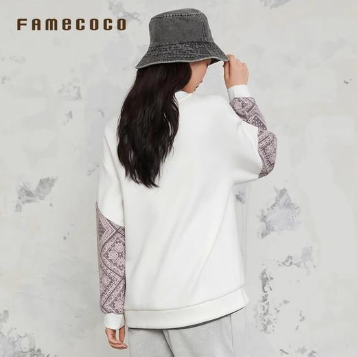 Famecoco范可儿宽松休闲套头卫衣印花拼接袖短款上衣FAB6BL005 商品图2