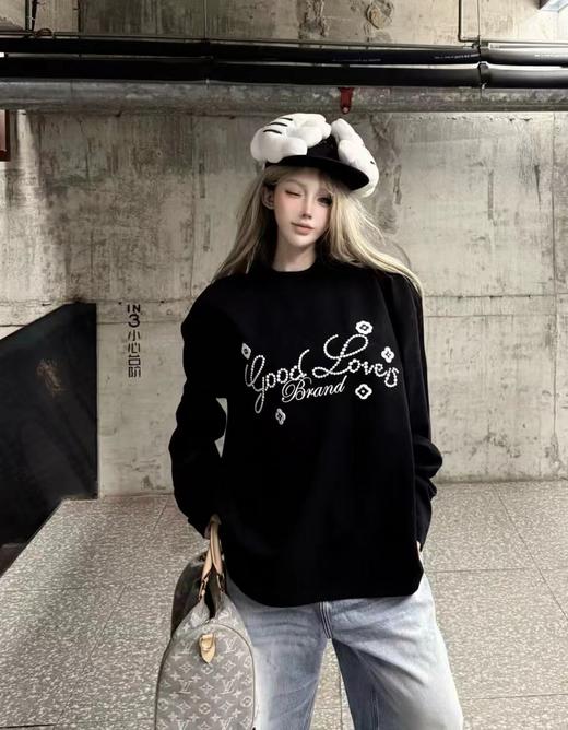 D110751小花标语字母logo情侣圆领长袖T恤 商品图1