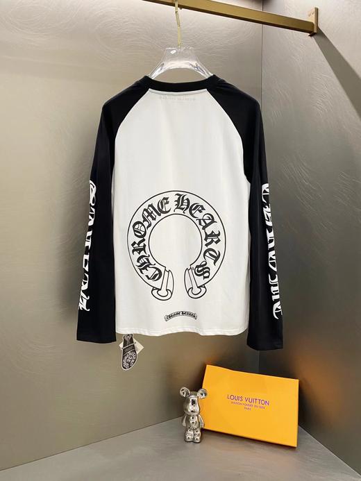 D110716梵文马蹄拼接发泡字母印花爆款长袖T恤 商品图1