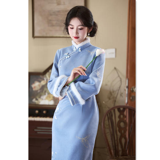 麂皮绒绣花加绒长袖旗袍，时尚改良年轻少女日常款旗袍GX-11829 商品图1