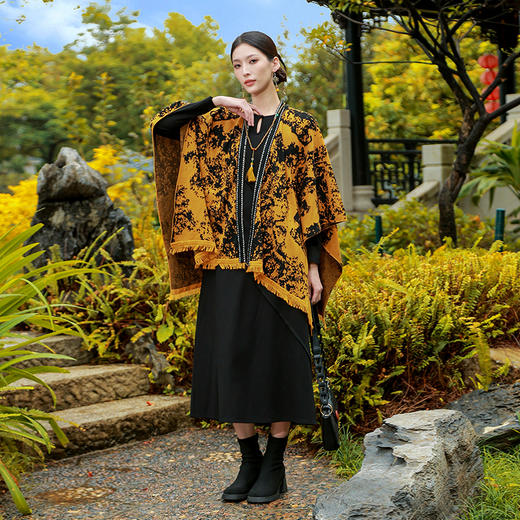 【新春推荐搭配】烟波渺水墨毛织披肩 | 黄色 酒红色 灰色 | 现货加急发 商品图1