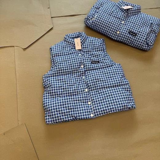 D110713蓝色格纹无袖高领马甲背心棉服男女情侣可穿 商品图5