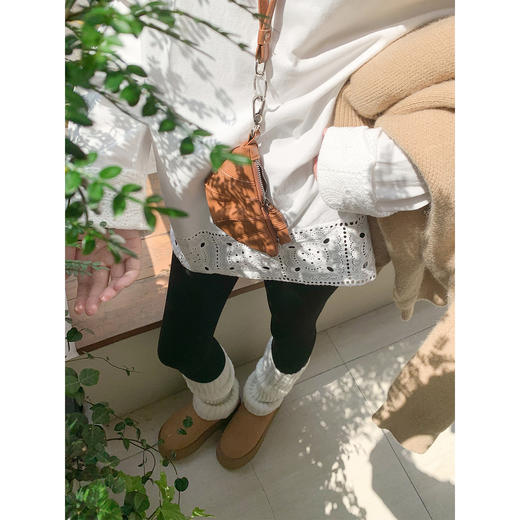 【129元任选2件】现货！韩系圆领米白色长袖t恤 商品图4