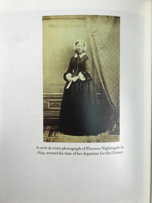 里顿·斯特拉奇《维多利亚时代名人传》 弗里欧书社函装本 商品图7