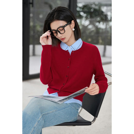 剩S/M/XL/L 100%纯羊毛针织开衫 柔和不扎 细腻质感 米思阳2025冬季新款保暖宽松休闲针织开衫女5009 商品图0