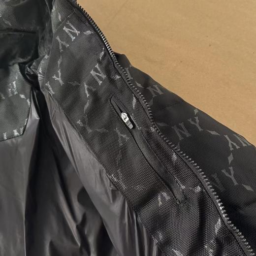 D110743满印暗纹提花硅胶小标连帽羽绒服男女同款 商品图10