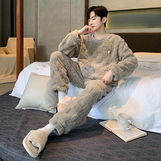 法黛琪冬季法兰绒男款套头大码家居服套装 55449 商品图2