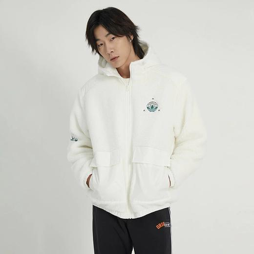 三叶草 279.9元 羊羔毛外套 (线上线下同时在售不保证有货，活动款不退不换介意勿拍) 457799-GJ 商品图0