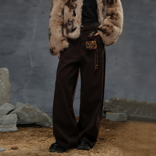 时尚显瘦配挂件弯刀裤-纪念日百货门店同款167445386 商品图0