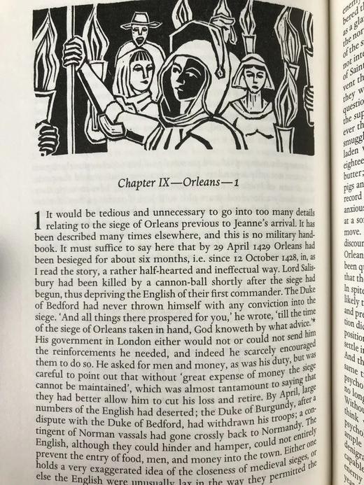 圣女贞德 克里斯·道恩插图 精装16开带书匣 商品图12