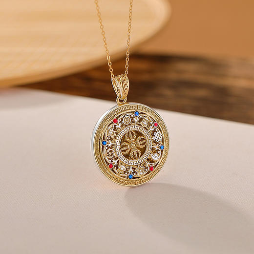 【转运八宝】S999.9足银描金珐琅黄财神八宝罗盘金刚杵回字纹吊坠【CW-DZ06844】 商品图2