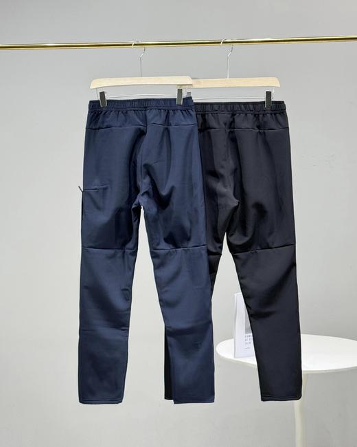 D110733一条搞定整个冬天！防风加绒腰带冲锋裤男裤 商品图1