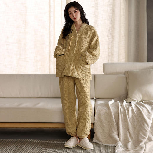 法黛琪冬季珊瑚绒女款开衫套装休闲睡衣  552213 商品图3