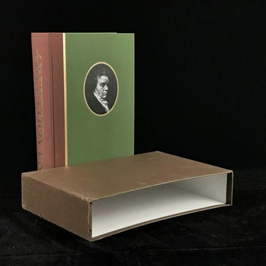 贝多芬传 数十幅插图 精装16开带书匣 商品图0