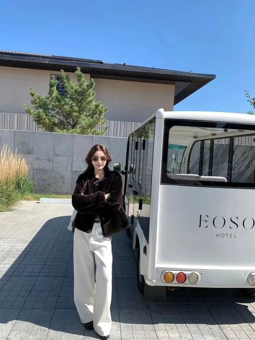 D110780时髦冬季加绒加厚阔腿牛仔裤高腰显瘦窄版直筒裤 商品图5