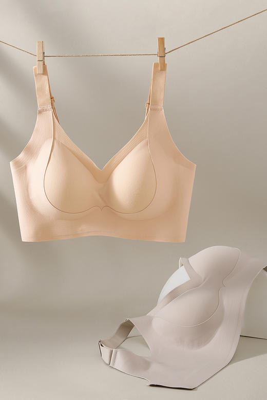 桑蚕丝双效提拉大胸显小小胸聚拢高侧翼收副乳隐形内衣8822 商品图11