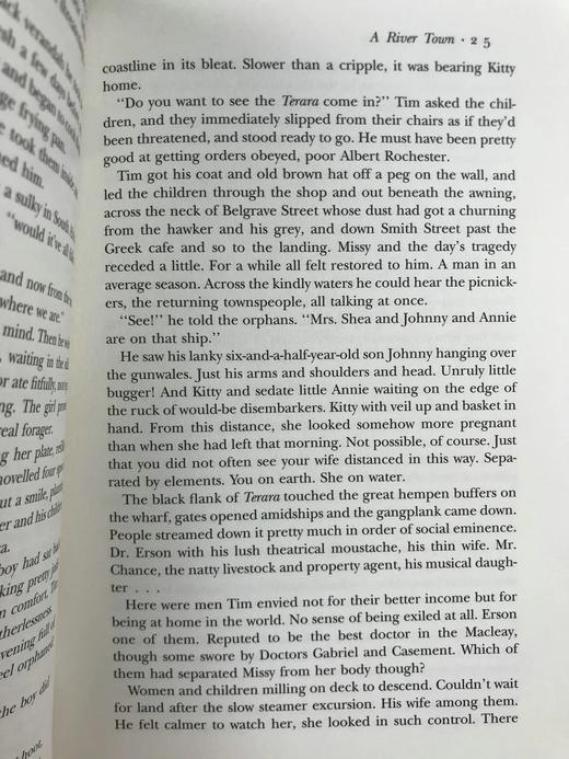 签名首版！托马斯·肯尼利《河边小镇》 富兰克林图书馆豪华仿皮本 商品图7