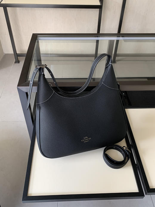 蔻家10月新款Ella月牙腋下包 商品图5