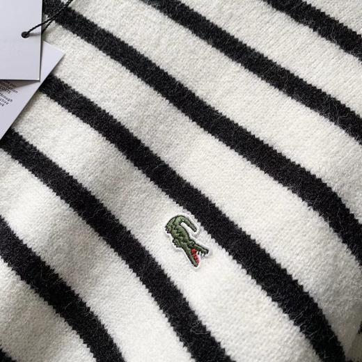 D110786左胸刺绣徽标针织纯羊毛圆领毛衣 商品图9