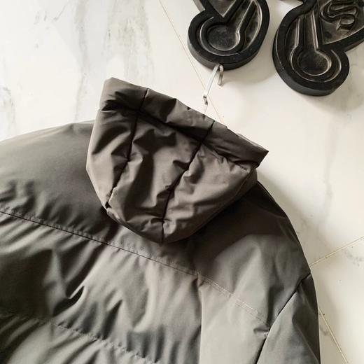 D110788男装黑色宽松休闲中长款立领连帽棉服外套 商品图14