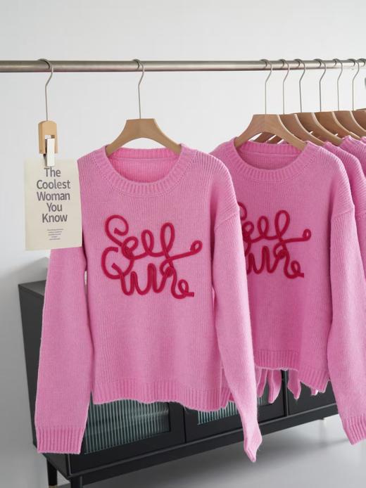 字母线条樱花粉显白温柔好心情毛衣 商品图2