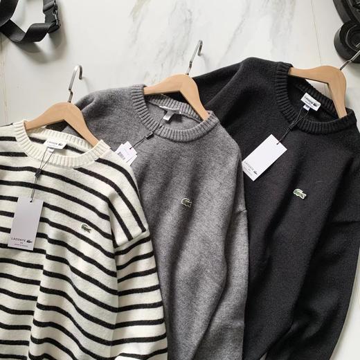 D110786左胸刺绣徽标针织纯羊毛圆领毛衣 商品图3