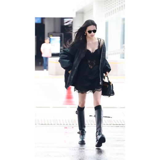 LINCHAOZHANG【大女主】LW250137 棉服外套 商品图4