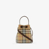 【一】BURBERRY 巴宝莉 女士迷你格纹水桶包 格子色 8100488 A1336 商品缩略图2