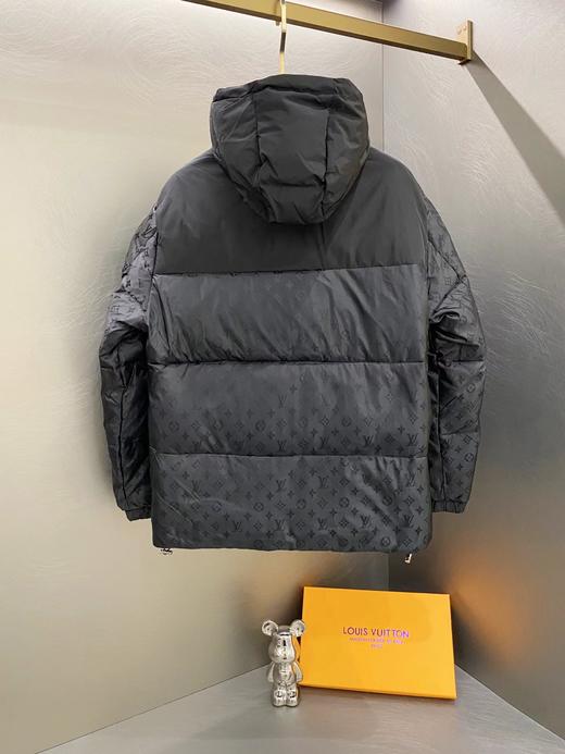 D110760冬季新款老花logo立体印花刺绣字母羽绒服 商品图2