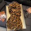新款辣妹时髦豹纹丝巾披肩围巾氛围感复古女高级感秋冬季纱巾围脖 商品缩略图8