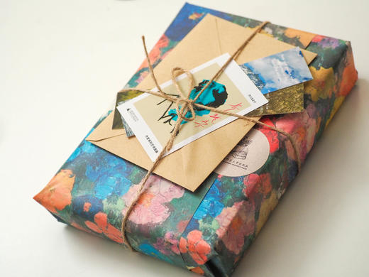 【爆款盲盒上新！】秋冬暖心书礼盲盒  图书+文创   盲选书  送礼礼物 圣诞 伴手礼 广西师范大学出版社 商品图3