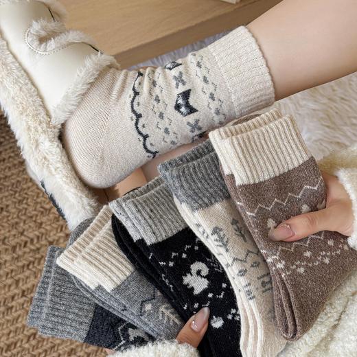 【Louise Arbegue森迹奇遇系列费尔岛羊毛袜】精选澳洲绵羊毛 原创设计图案+拼色袜身 螺纹弹性收口防滑落 商品图0