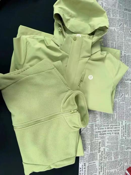 D110769可拆卸双层设计三合一两件套苹果绿冲锋衣 商品图0