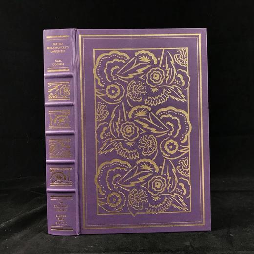 签名首版！盖尔·戈德温《忧郁神父的女儿》 富兰克林图书馆豪华 商品图0