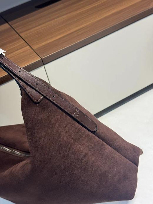 D110742实用主义与随性风格兼备慵懒复古大容量设计单肩斜挎HOBO包 商品图14